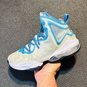 Nike LeBron 19 'Space Jam' GS 2021 (Sz 6.5Y/8W)